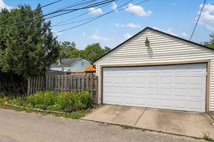 742 Montrose Ave, Columbus, OH 43209 - Photo 33