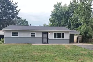 2984 Wessex Ct, Columbus, OH 43232 - Photo 1