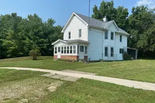 326 N Main St, New Holland, OH 43145 - Photo 1