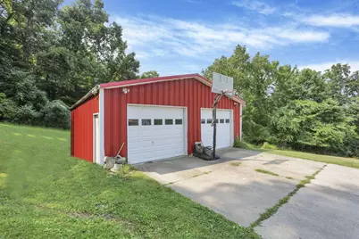 8879 National Road SE, Thornville, OH 43076 - Photo 17