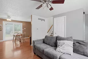 4034 Deer Lake Way, Columbus, OH 43204 - Photo 21