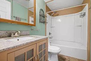 4034 Deer Lake Way, Columbus, OH 43204 - Photo 29