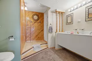 4034 Deer Lake Way, Columbus, OH 43204 - Photo 35