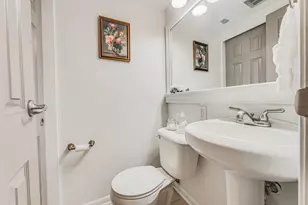 1383 Bluff Ave, Grandview Heights, OH 43212 - Photo 15