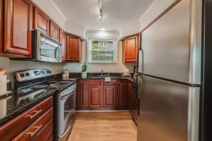 1383 Bluff Ave, Grandview Heights, OH 43212 - Photo 5