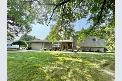 1129 Royal Court NE, Lancaster, OH 43130 - Photo 3