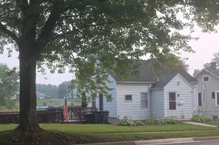 311 W High St, Mount Gilead, OH 43338 - Photo 1