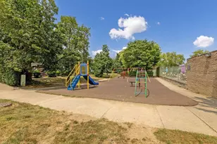 2438 Hardesty Dr S, Columbus, OH 43204 - Photo 55