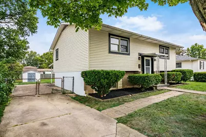 450 Flintwood Drive, Columbus, OH 43230 - Photo 1