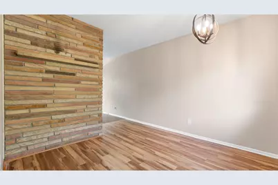 18 Pine Village Drive, Granville, OH 43023 - Photo 5