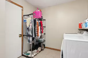 677 Montmorency Dr S, Pickerington, OH 43147 - Photo 25