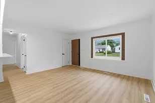 4495 Grimsby Rd, Columbus, OH 43227 - Photo 15