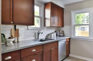580 Tibet Rd, Columbus, OH 43202 - Photo 13