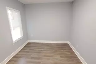 2480 Azelda St, Columbus, OH 43211 - Photo 15