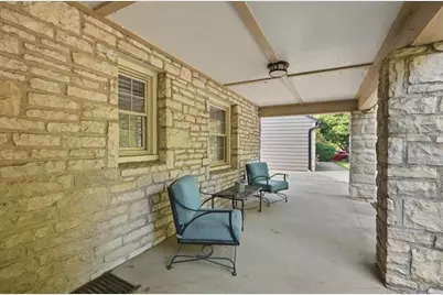 399 N Nelson Road, Columbus, OH 43219 - Photo 25