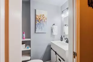 399 N Nelson Rd, Columbus, OH 43219 - Photo 37
