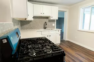 2766 Fairwood Ave, Columbus, OH 43207 - Photo 9