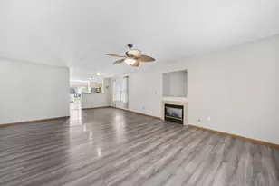 534 Rockets St, Galloway, OH 43119 - Photo 7
