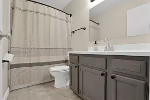 7576 Plainfield Dr, Pickerington, OH 43147 - Photo 17