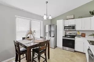 7576 Plainfield Dr, Pickerington, OH 43147 - Photo 9