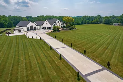 12100 Toll Gate Court NW, Pickerington, OH 43147 - Photo 9