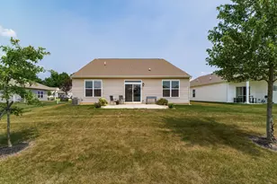 252 Woodland Sky Dr, Pataskala, OH 43062 - Photo 5