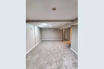 1911 Brentnell Avenue, Columbus, OH 43219 - Photo 13