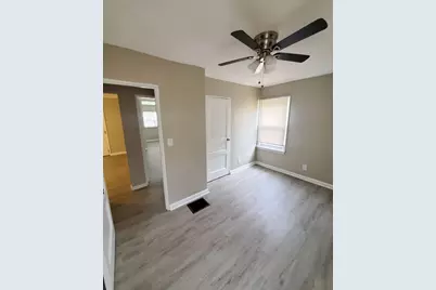 1911 Brentnell Avenue, Columbus, OH 43219 - Photo 9