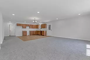 353 Elm St, New Straitsville, OH 43766 - Photo 7