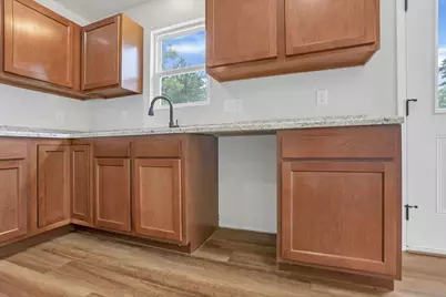 353 Elm Street, New Straitsville, OH 43766 - Photo 17