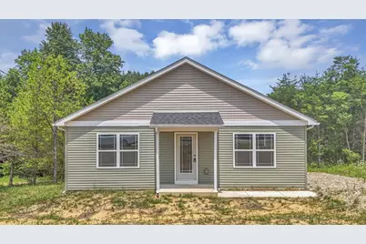 353 Elm Street, New Straitsville, OH 43766 - Photo 1