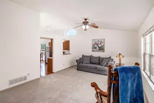 1175 Brookstone Dr, Marysville, OH 43040 - Photo 5