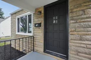 3466 Maize Rd, Columbus, OH 43224 - Photo 3