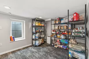 252 E Broadway Ave, Westerville, OH 43081 - Photo 43