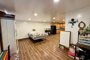 210 Main St, Shawnee, OH 43782 - Photo 23