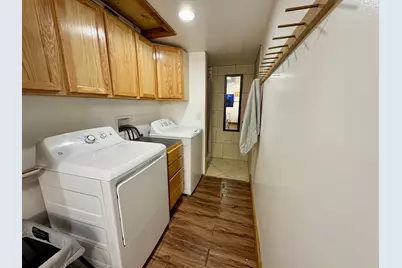 210 Main Street, Shawnee, OH 43782 - Photo 29