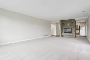 1877 Hardin Ln, Powell, OH 43065 - Photo 13