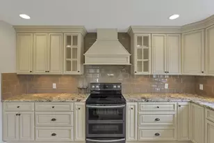 1877 Hardin Ln, Powell, OH 43065 - Photo 21
