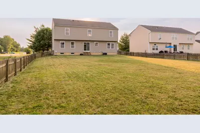 168 Spring Flower Way, Pataskala, OH 43062 - Photo 5