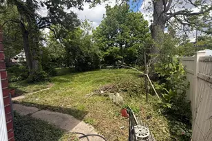 166 N Hamilton Ave, Columbus, OH 43203 - Photo 25