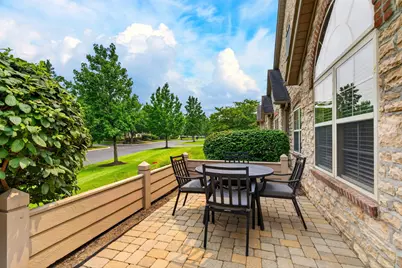 7228 Falls View Circle, Delaware, OH 43015 - Photo 5