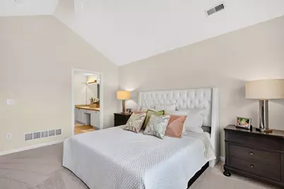 7228 Falls View Circle, Delaware, OH 43015 - Photo 27