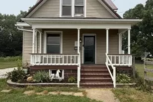 239 S Broad St, Bremen, OH 43107 - Photo 1