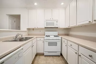 5330 B Stonemeadow Avenue #SA5330 B, Columbus, OH 43220 - Photo 13