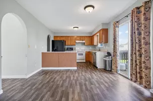 1049 Legacy Ln, Pataskala, OH 43062 - Photo 5