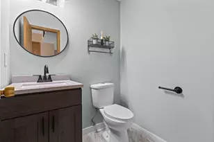 1098 Wesley Dr, London, OH 43140 - Photo 5