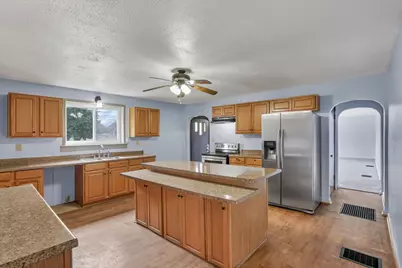 1091 Musselman Drive, Zanesville, OH 43701 - Photo 11