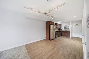 827 McClain Rd, Columbus, OH 43212 - Photo 3