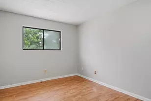 2471 Natchez Dr, Columbus, OH 43209 - Photo 17