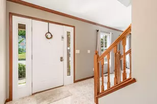 316 Brownsfell Dr, Columbus, OH 43235 - Photo 5